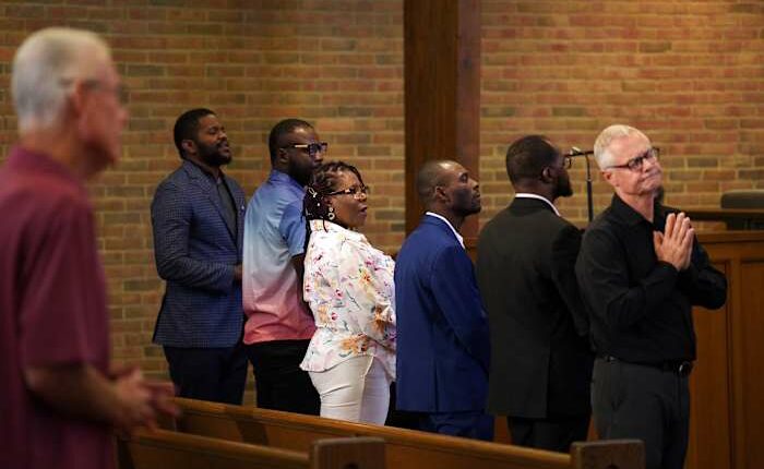 2 Ohio pastors emerge as faithful allies for Haitian migrants during Trump's crackdown