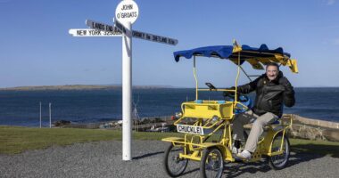 A Chuckle vision... Children's TV legend's mega fundraising tour