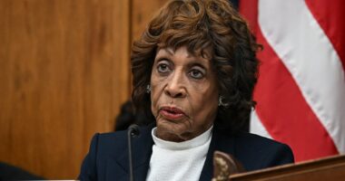 Americans reveal ideal age cutoff for senile lawmakers