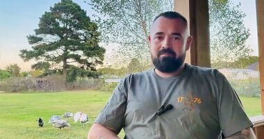 Arkansas man accused of killing daughter's alleged abuser wins GOP nomination in sheriff's race