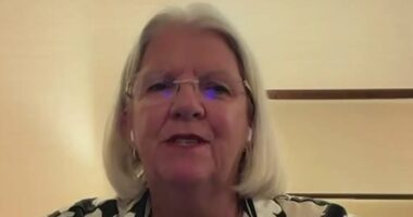 Aussie woman stranded in the Middle East slams the Albanese government