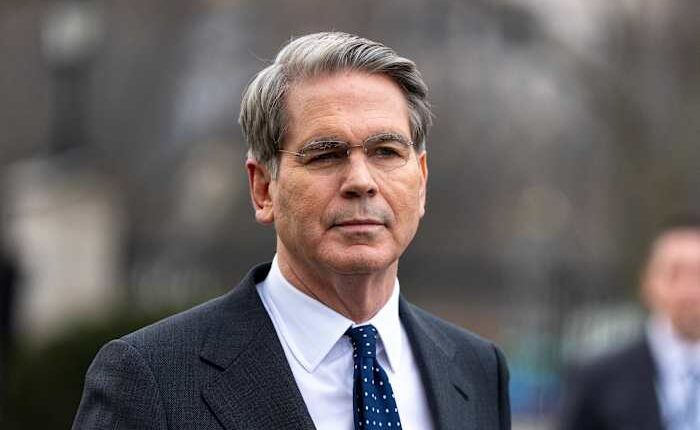 Bessent will meet China's vice premier in Paris ahead of Trump's visit to Beijing