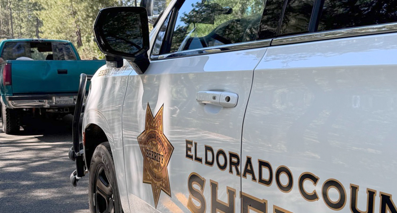 California shootings leave 2 deputies, utility worker injured; suspect also shot: officials