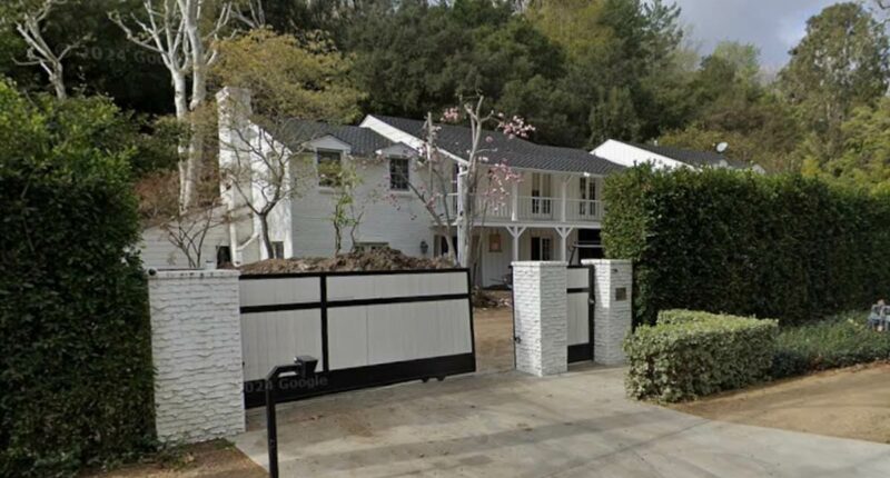 Chelsea Handler slams RFK Jr. for selling her 'unlivable' mansion