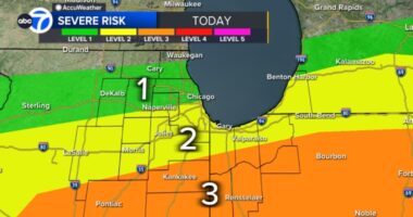 Chicago weather: Potentially severe storms forecast to bring hail, wind to area along with drastic temperature drop