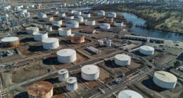 China ships blocked in Strait of Hormuz