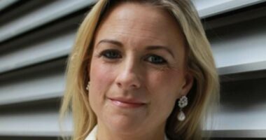 Commonwealth Bank delivers grim prediction for Aussies with mortgage