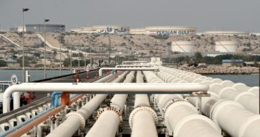 Could U.S. attack Iran's Kharg Island as it sends more troops?