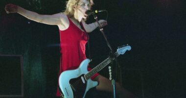 Courtney Love teases a Hole reunion tour