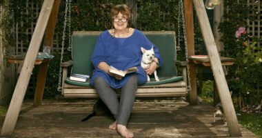 Dame Jenni Murray 1950-2026