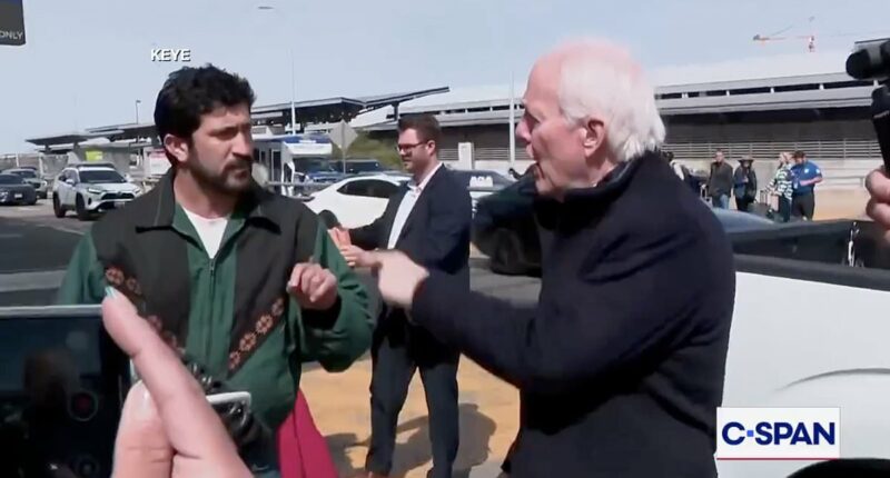 Democrat confronts embattled Republican senator at airport over security funding: 'No YOU do it!'