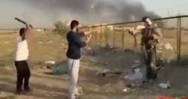 Dramatic video appears to show downed F-15 pilot being threatened by pipe-wielding Kuwaiti