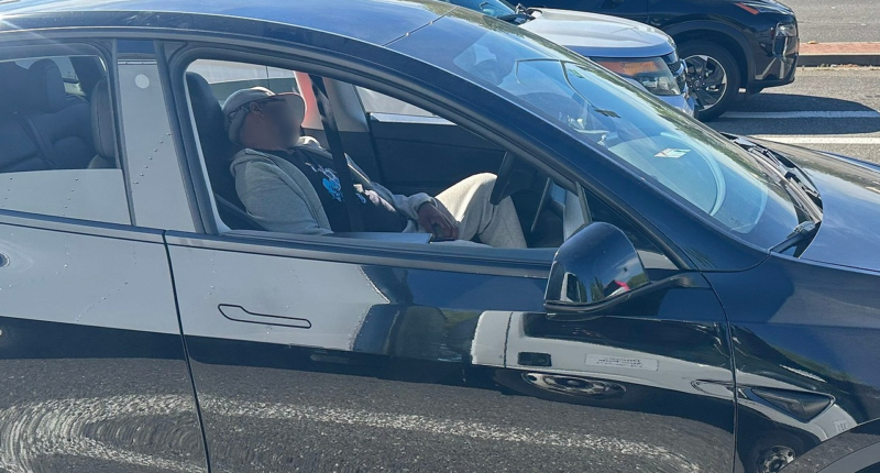 Driver passed out as self-driving car kept moving—police find more than a medical emergency inside