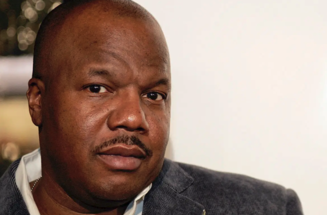 Celebrity Net Worth logo