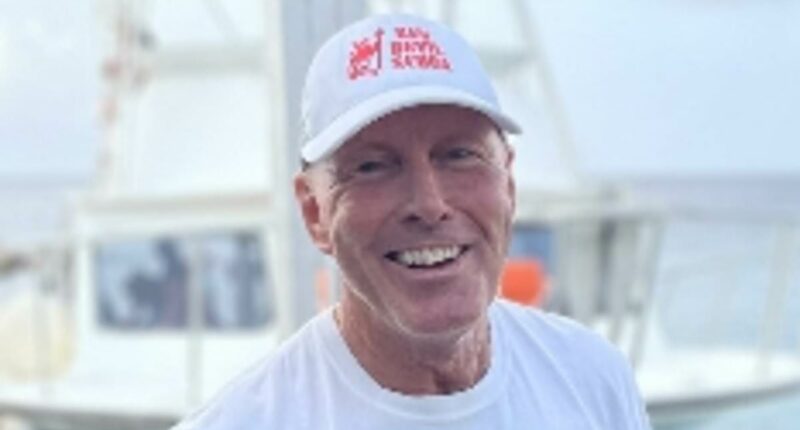 Experienced British diver dies while trying to retrieve a submerged vehicle from Canada's Lake Erie