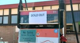 Independent petrol stations in regional Queensland were being affected by supply issues, Goondiwindi Mayor Lawrence Springborg said.