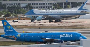 FAA grounds all JetBlue flights after request from airline