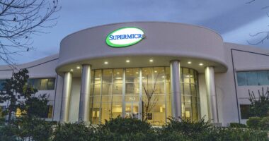 Feds charge 3 in $2.5b scheme to smuggle us AI tech to China using dummy servers