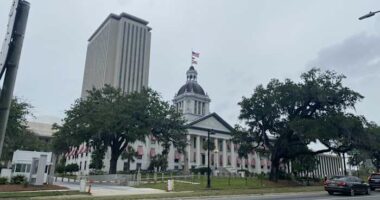 Florida legislature ends session without budget; special session looms