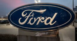 Ford recalling 1.74 million cars due to rearview display issues