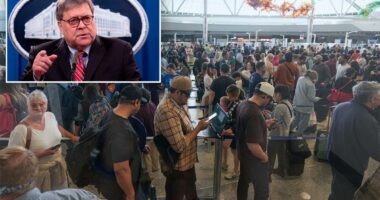 Former AG Bill Barr spotted in hours-long security lines at Houston airport