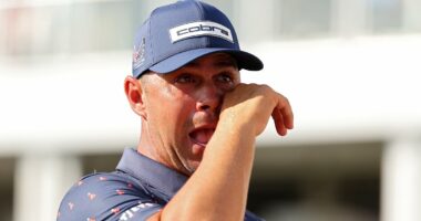 Golf star bursts into tears after sealing first win since brain tumor