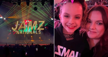 Haunting note on Vegas hotel door hinted at tragedy before cheer mom, daughter found dead