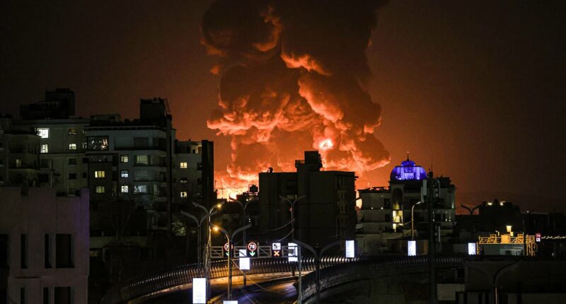 Historian reveals the three signs that a world war has already begun