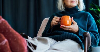 How a daily cup of tea or coffee ‘could stave off dementia’