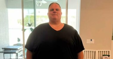 I once weighed 715lbs... then I shed more than half my body weight