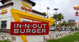 In-N-Out Customer Grabbed Teen by the Neck for Splashing Water in Fast Food Feud