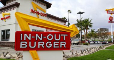 In-N-Out Customer Grabbed Teen by the Neck for Splashing Water in Fast Food Feud