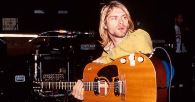 Kurt Cobain's death mystery deepens after new suicide note analysis