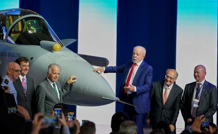 Lula keeps Alckmin as his running mate for Brazil's general election in October