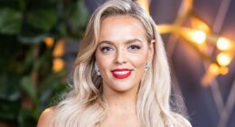 MAFS' Alissa Fay shows off her real hair as she arrives at the airport