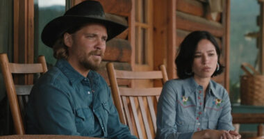 Marshals Episode 1's Monica Dutton Twist Has Yellowstone Fans United