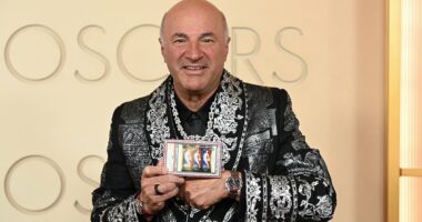 Marty Supreme star Kevin O'Leary wears iconic piece of sporting memorabilia worth up to $30 MILLION to the Oscars