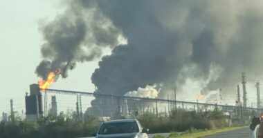Massive explosion reported at Valero refinery in Texas