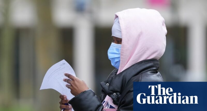 Meningitis B: what are the symptoms, how is it spread and is there a vaccine?