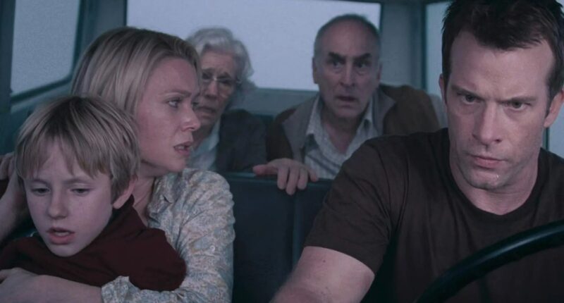 Mike Flanagan's The Mist Remake Should Not Come Before This Stephen King TV Series