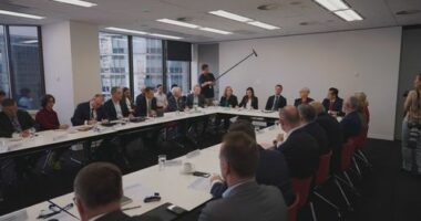 Premier Chris Minns tried to soothe the concerns of industry leaders as the petrol crisis grows.