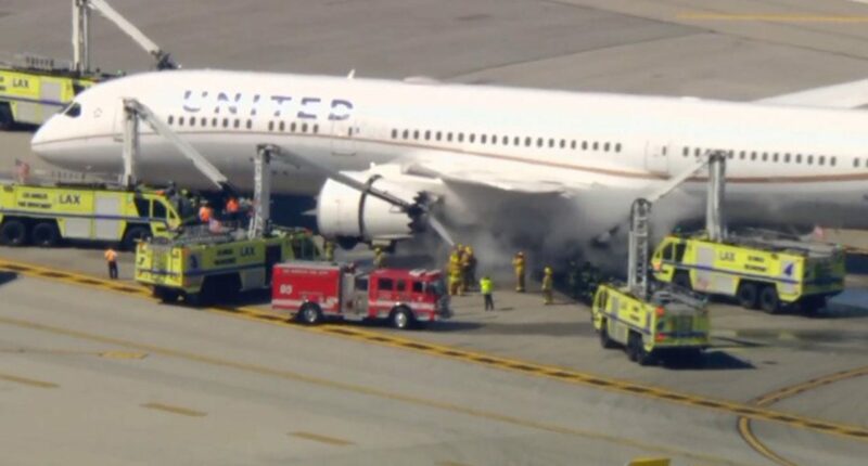 New Jersey-bound United flight makes emergency landing at LAX after engine fire