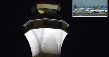 Newark Airport issues ground stop due to smoke in air traffic control tower â just hours after deadly LaGuardia crash