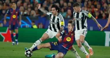 Newcastle Confidential Q&A: How bad is Sandro Tonali's injury and does he REALLY want out? Will Howe cut his losses with Nick Woltemade? What's the latest on Tino Livramento's contract? Who are we scouting? And where was Yoane Wissa post-Chelsea?