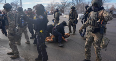 'No Kings' protests today: Bruce Springsteen to perform 'Streets of Minneapolis' at St. Paul, Minnesota 'No Kings' protest