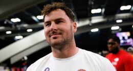 Celebrity Net Worth logo