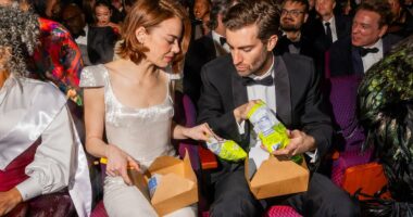 Oscars in 'CRISIS' after show was 'big fat dud,' Academy member warns