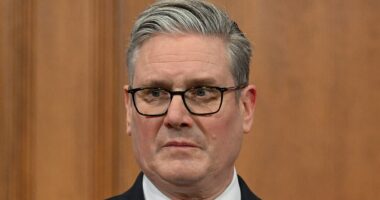 PM's humbling call to Trump as MPs 'consider freezing energy bills'