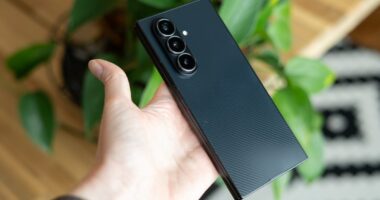 PSA: Don’t buy a $4,400 gray market Samsung TriFold on eBay