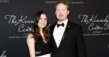 Pentagon press secretary expecting first child amid 'rift' with family